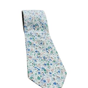 Stafford Cotton Floral Necktie